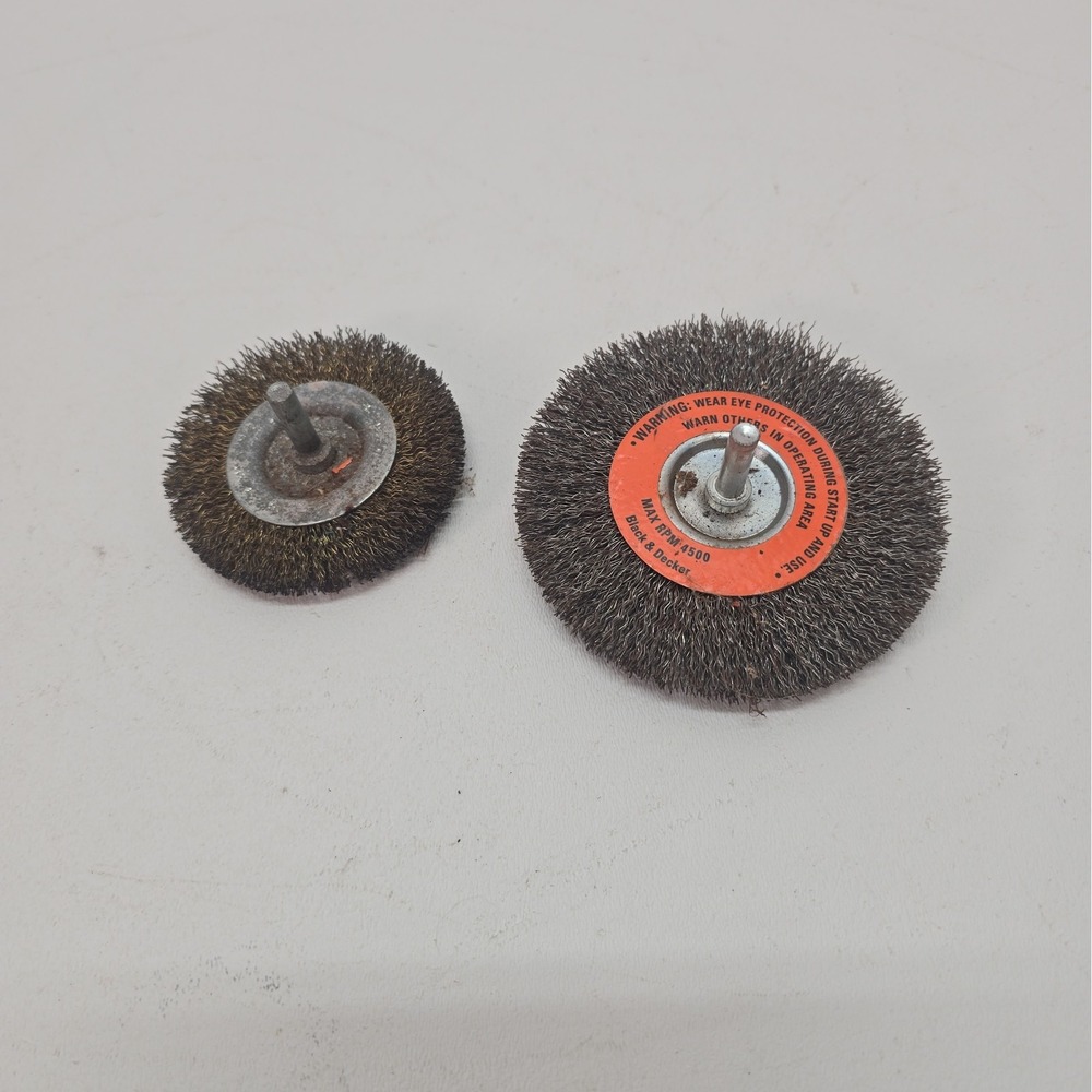 2 Wire Brushes Drill Attachment 3" & 4" Black & Decker